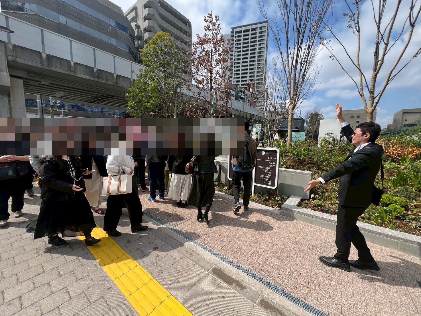 複合商業施設誘導①